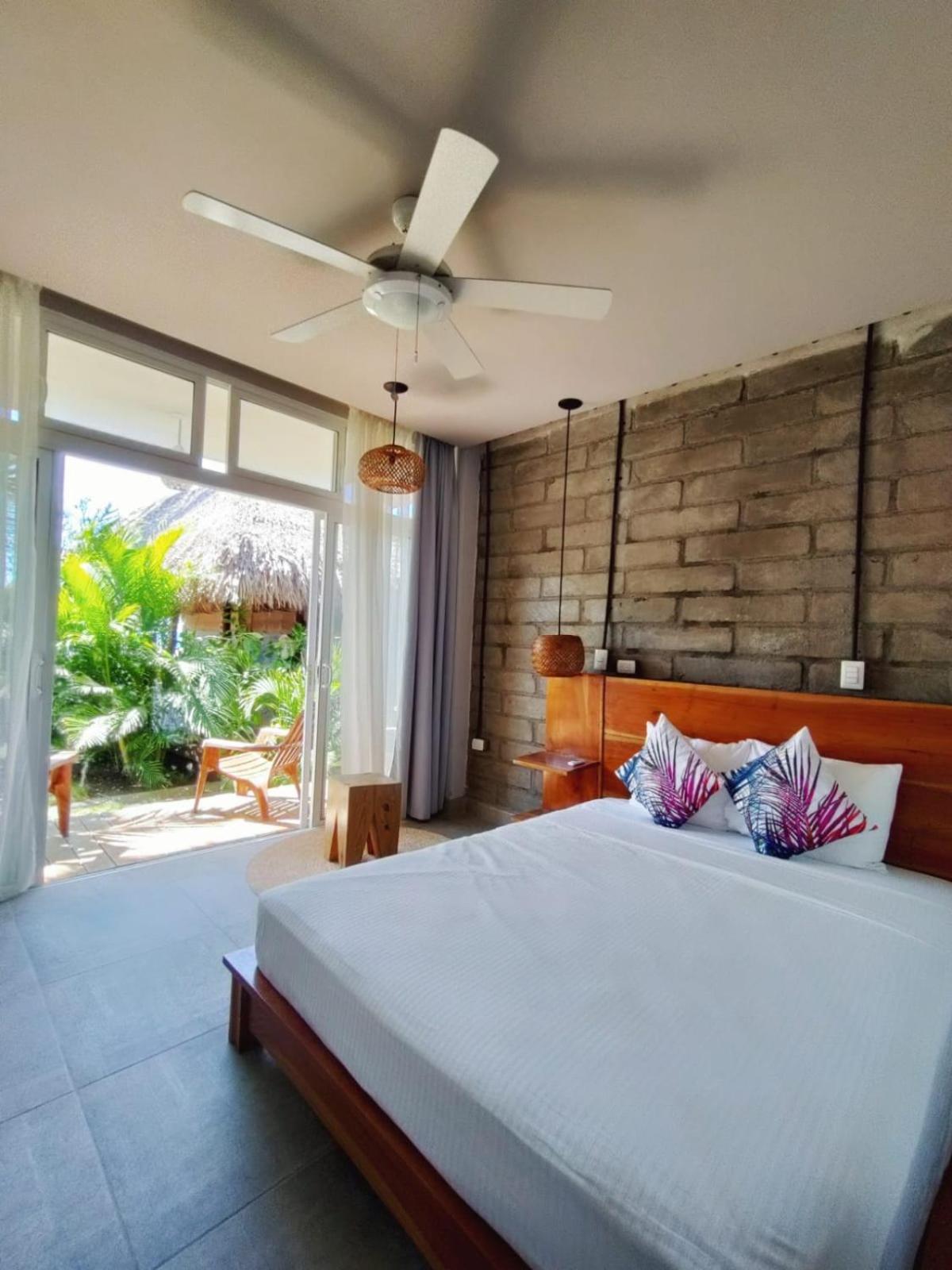 Alive Beach House Transito Eksteriør billede